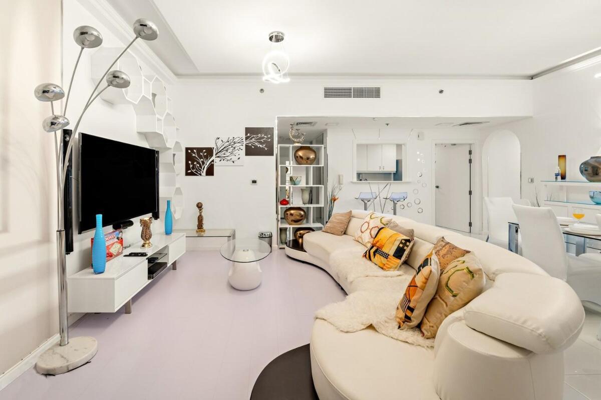 First Class 2br Luxurious Living In Jbr Apartment Dubai